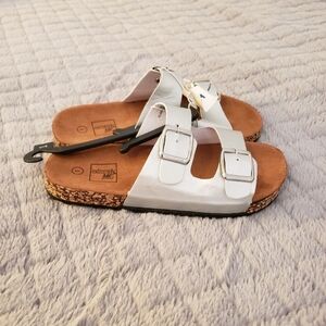 * GIRLS SILVER DOUBLE STRAP SLIP ON SLIDES LOUNGE SANDALS SIZE 1 NWT